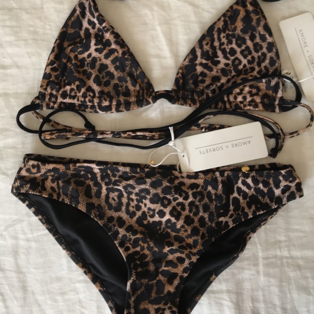Amore and Sorvete leopard / cheetah bikini NWT